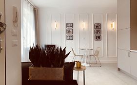 Tesoro Suite 01